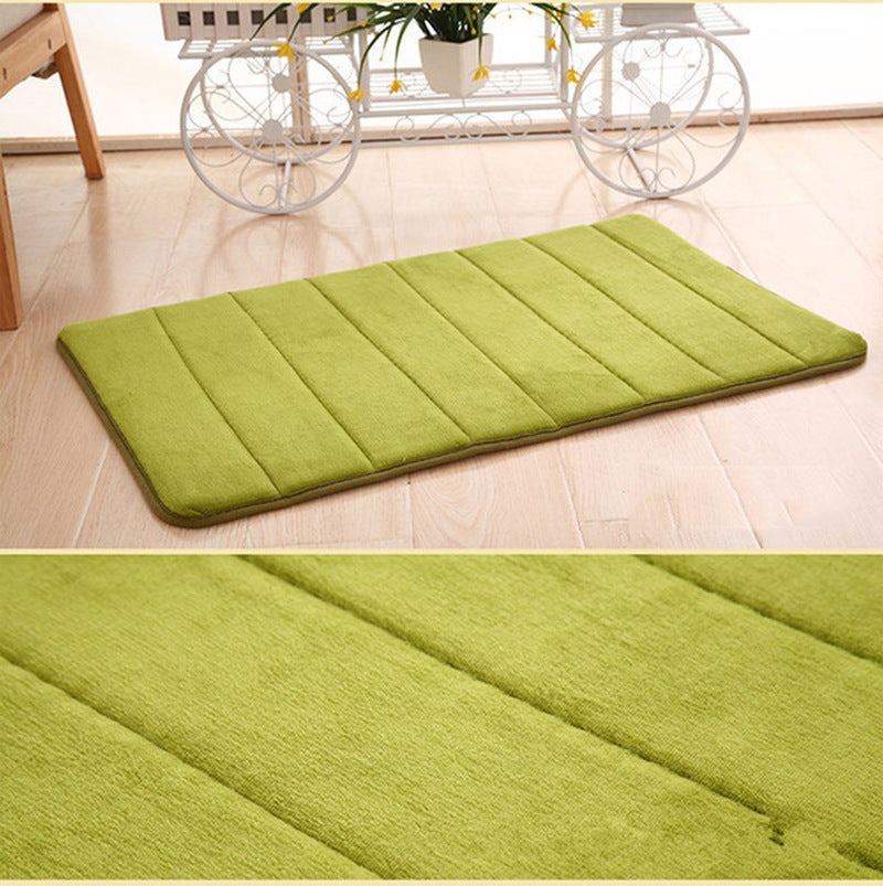 Green coloured entrance bedroom mats.